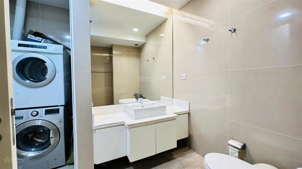 Cho thuê căn góc azura 2pn | 152m diện tích lớn | view trực diện sông hàn