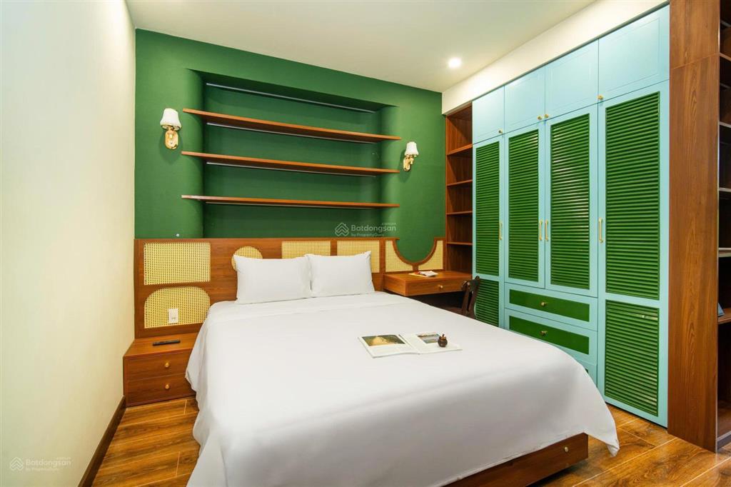 Bán nhà 5 tầng ngang hơn 6m mặt tiền đường phan đình phùng, hải châu sát bờ sông hàn 0905 843 ***