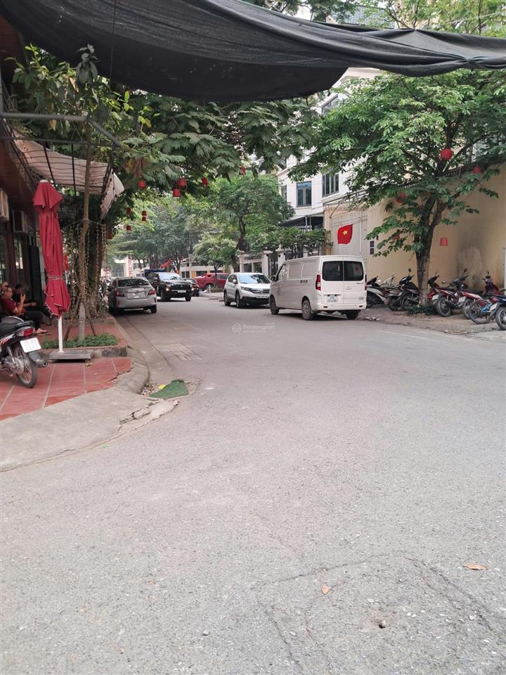 Nhà đẹp hết nước chấm 7 tầng thang máy đường ô tô kinh doanh trung tâm thanh trì