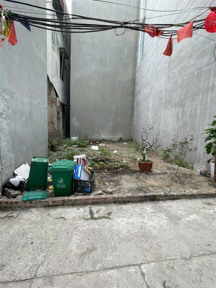 Hàng hiếm ngũ hiệp thanh trì 40m2 phân lô, ô tô, vào tận đất chính chủ nhờ bán