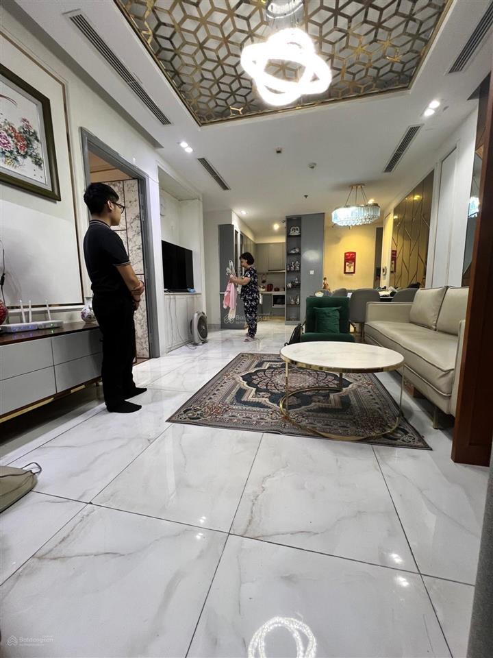 Siêu rẻ, bán gấp căn 2pn tòa park 2. dt 83m2 times city nhỉnh 10ty