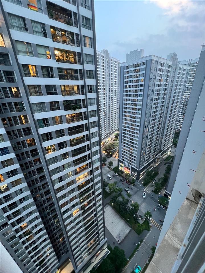Siêu rẻ, bán gấp căn 2pn tòa park 2. dt 83m2 times city nhỉnh 10ty