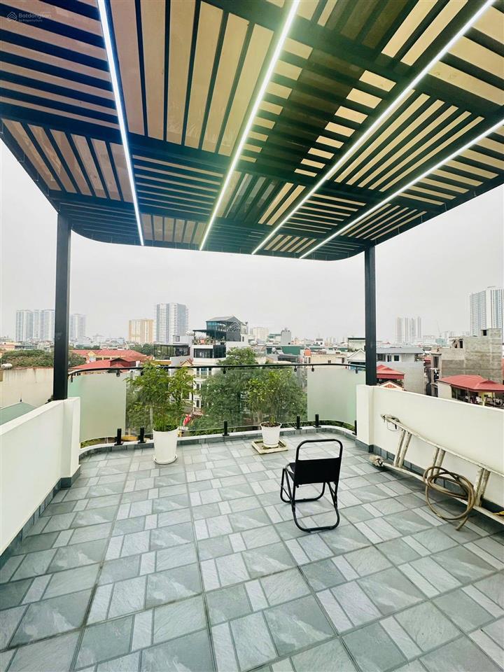 Nhà ngọc hồi 6 tầng thang máy  gara ô tô 7 chỗ  tặng full nội thất 5 sao