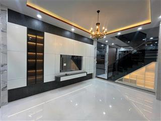Nhà đẹp 3 tầng mới xây 70m2 ngang 4.2m vào ở ngay gần đặng văn bi ga metro đường oto 8.9 tỷ