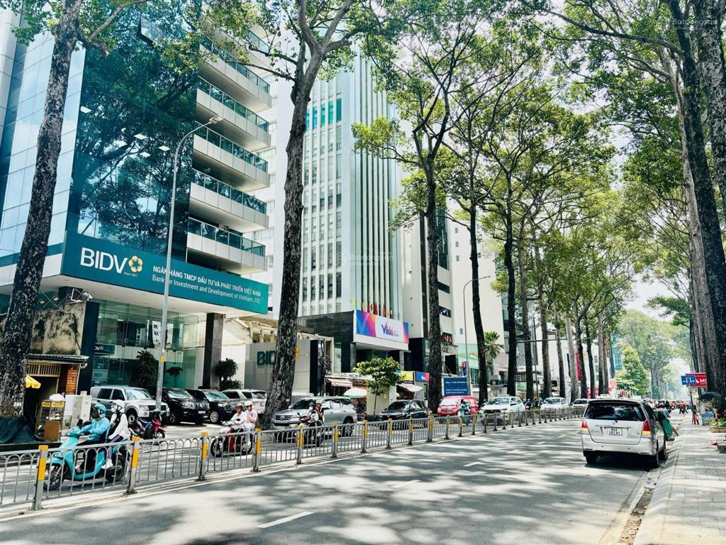 Chỉ 140tr! 8,5x20m mặt tiền nguyễn thị minh khai quận 3  2 tầng. ngân hàng/ nhà hàng/ cafe