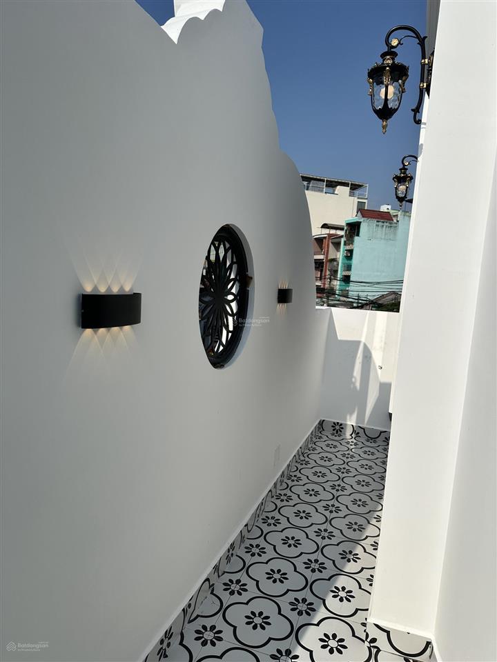 Bán nhà mặt tiền trung tâm gò vấp  nhà mới  tặng full nội thất