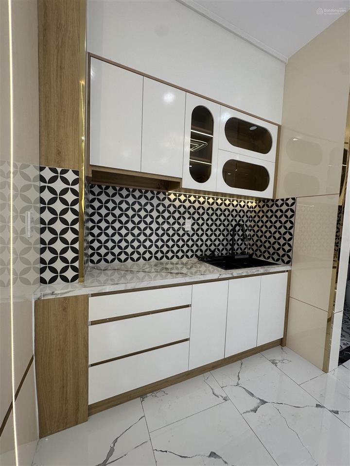 Bán nhà mặt tiền trung tâm gò vấp  nhà mới  tặng full nội thất