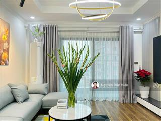 Tôi cần bán chung cư flc star tower hà đông 60m2, 2 phòng ngủ nhỉnh 4 tỷ