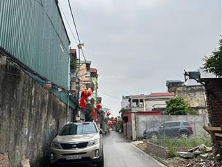 Cần thanh khoản gấp mảnh đất bát khối 64m2  mặt tiền 4,2m  ô tô thông