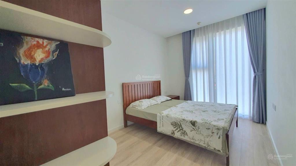 Bán căn 2pn2wc hướng đông nam, giá tốt, full nội thất, đã có sổ hồng