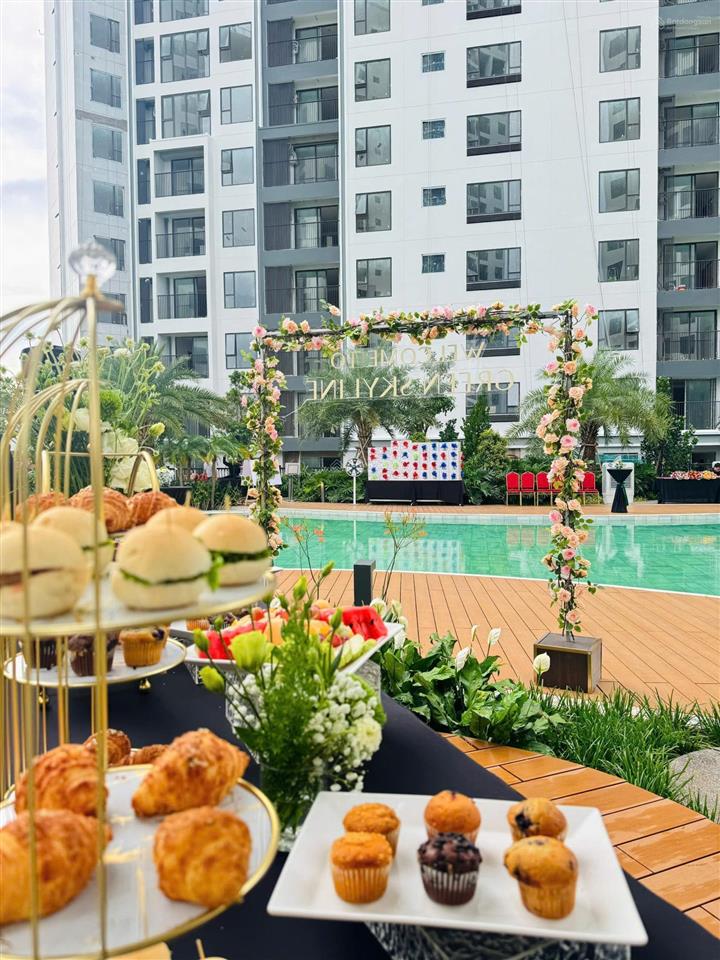 Full giỏ hàng cđt và chuyển nhượng từ tháp t1  t2  t3. được hỗ trợ lãi suất. chiết khấu cao.