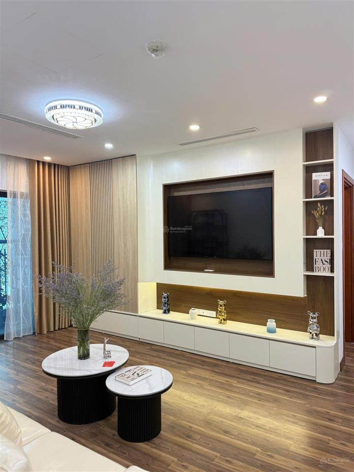 Bán gấp 115/121m2 goldmark tòa s1 chỉ 11 căn/sàn 6 thang máy 10,150 tỷ, giá hời mua đầu tư