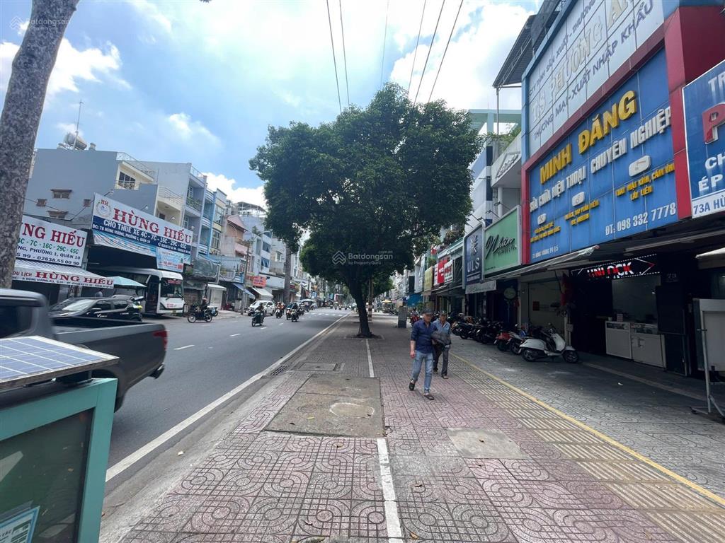 Bán nhà mt hùng vương q5 4,5x14m giá 28 tỷ  0935 375 ***