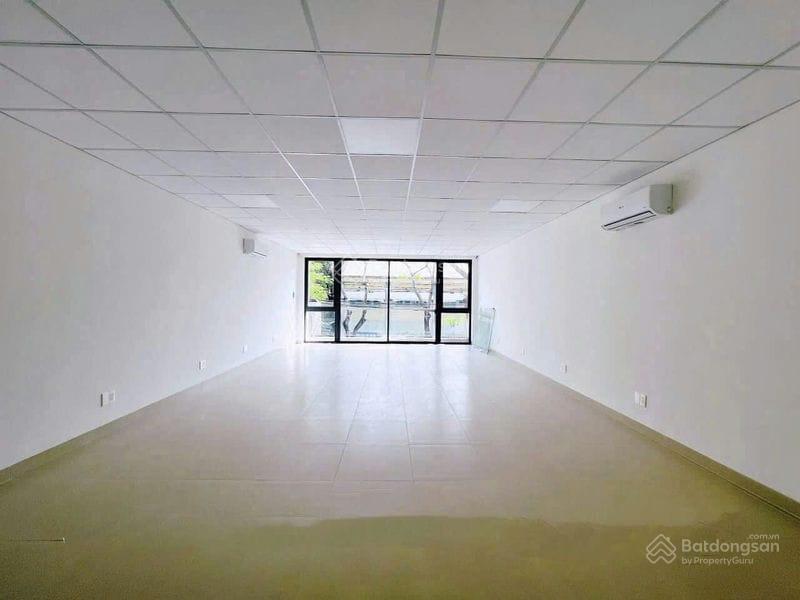 Cho thuê tòa nhà văn phòng 5x20m thang máy giá 50tr  0935 375 ***