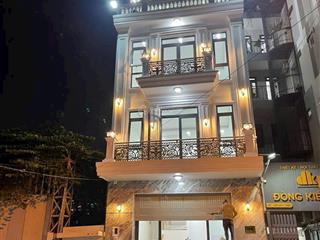 Cho thuê nhà đs tân hưng q7 3 tầng giá 40tr  0935 375 ***