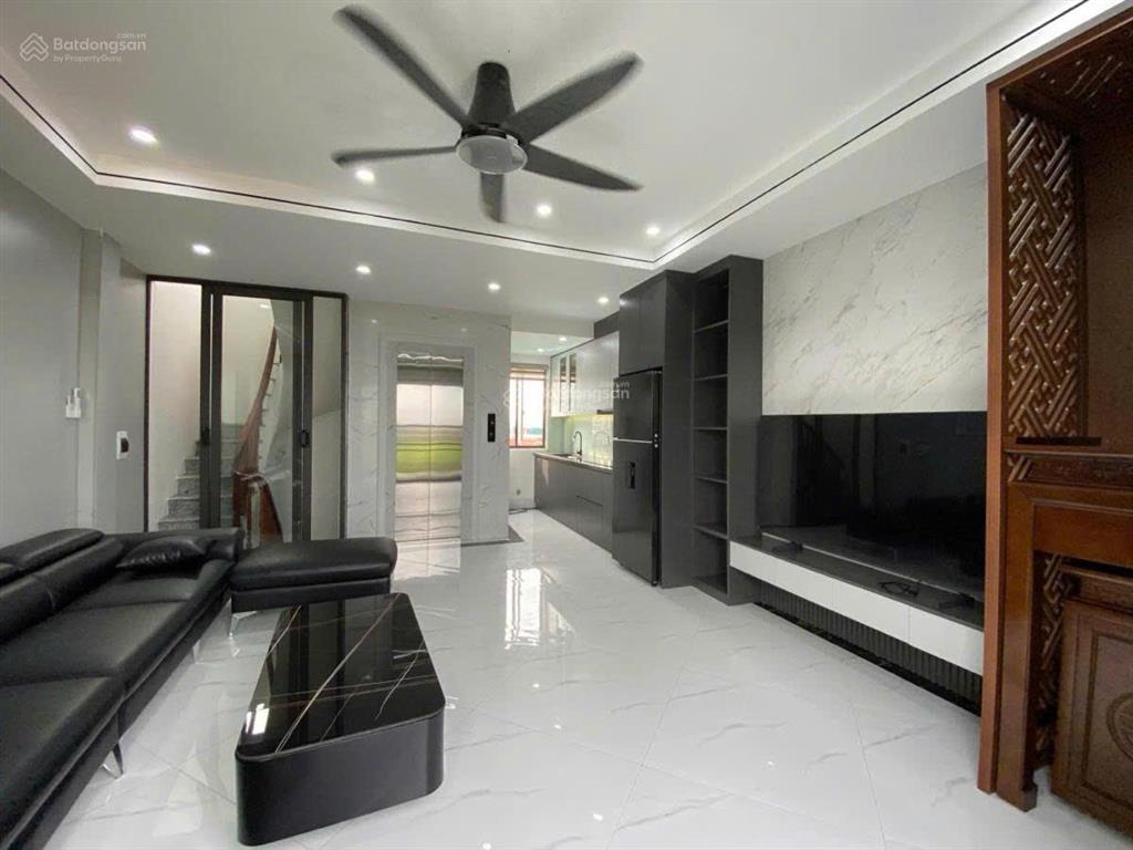 Hoa hậu hoàng văn thái, 40m2, 6 tầng thang máy, ngõ thông, lô góc, ôtô 7 chỗ qua nhà, giá 9,2 tỷ