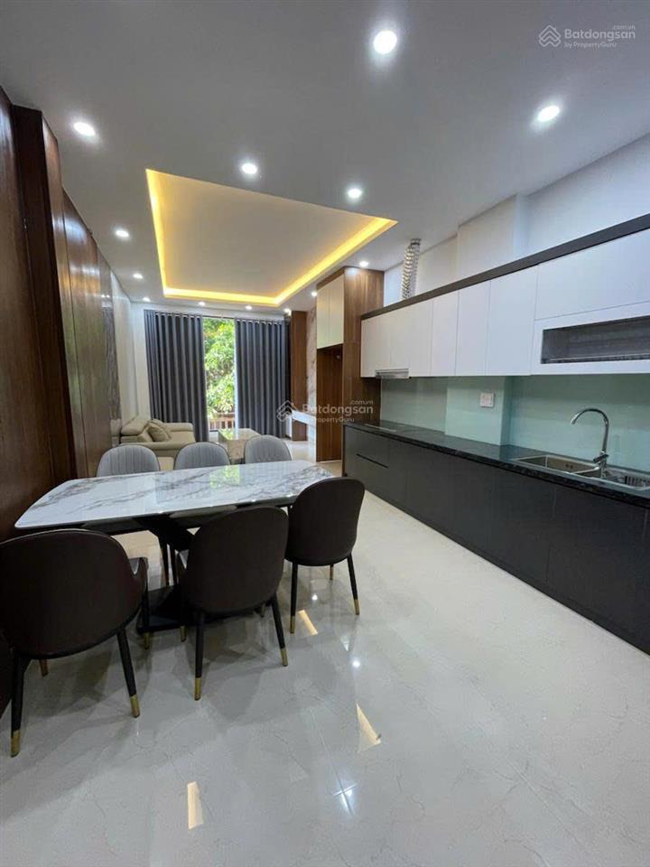 Nhà đẹp hoàng văn thái, 40m2, 6 tầng thang máy, ngõ thông ôtô tải qua nhà, giá 9,1 tỷ (tin chuẩn)