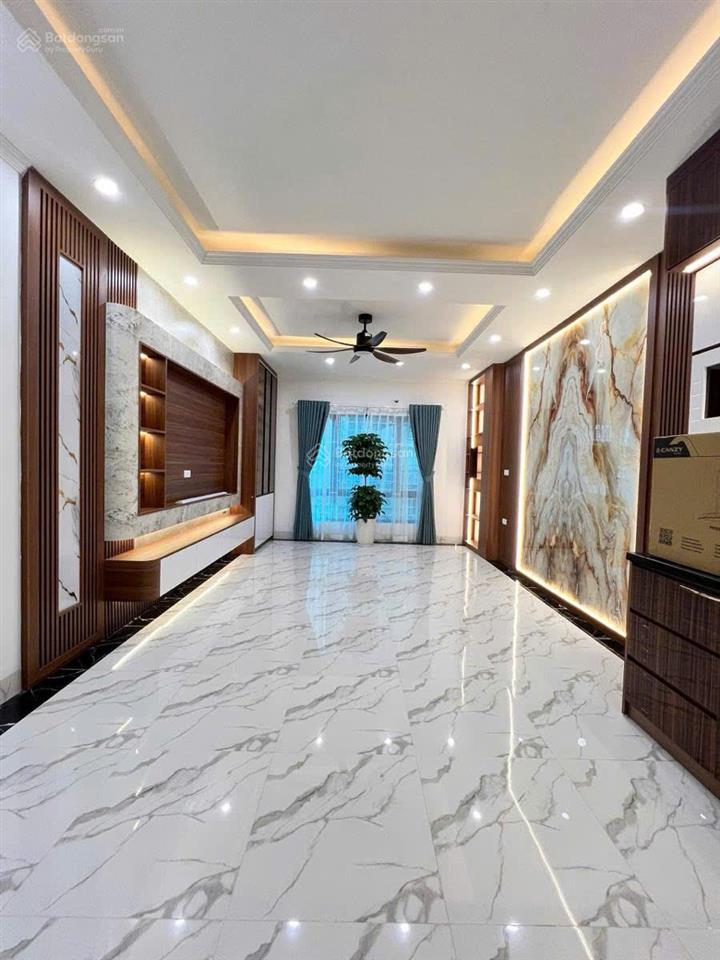 Siêu đẹp giá tốt nhất khương trung, 40m2, lô góc 6t thang máy, ngõ thông kd, ôtô tải qua giá 9 tỷ