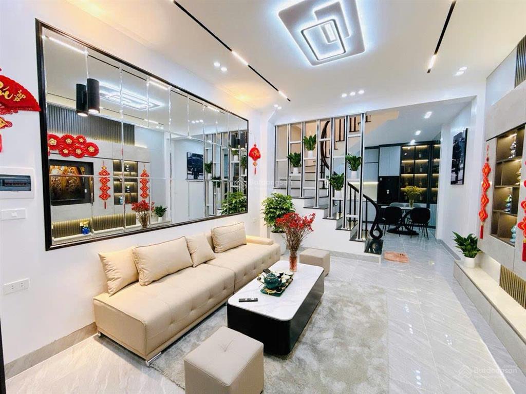 Rẻ nhất vũ tông phan, 41m2x4t, ngõ rộng 2,5m, gần phố giá 7,25 tỷ (cam kết nhà thật giá chuẩn)