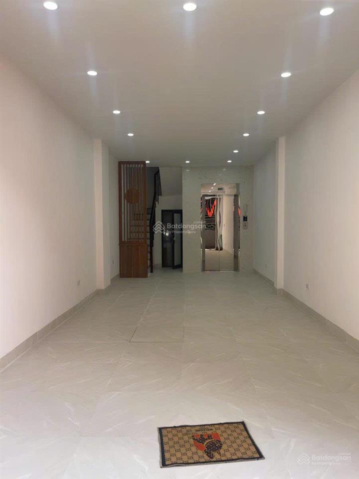 Hoa hậu khương đình, 40m2, lô góc 6 tầng thang máy, ngõ thông ô tô 7 chỗ qua nhà, giá 8,9 tỷ
