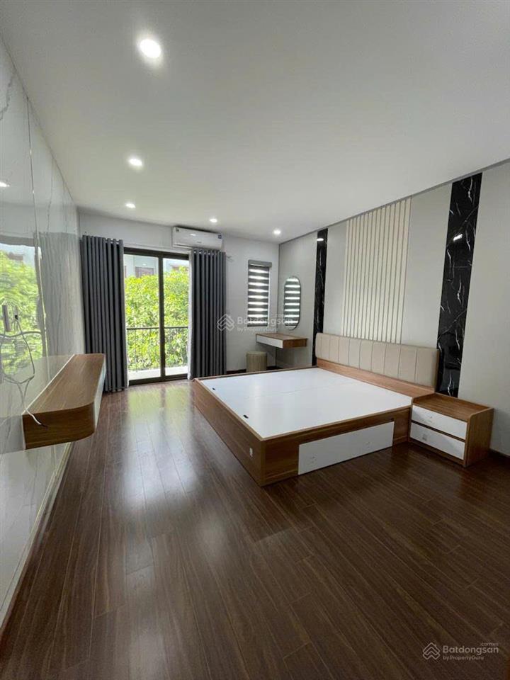 Hoa hậu khương đình, 40m2, lô góc 6 tầng thang máy, ngõ thông ô tô 7 chỗ qua nhà, giá 8,9 tỷ