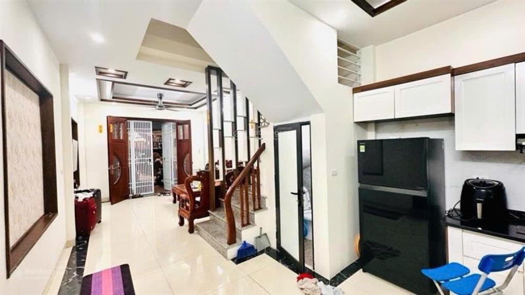 Siêu rẻ vương thừa vũ, 42m2x4t, ngõ thông ô tô tải qua nhà, gần mặt phố giá 7,7 tỷ (ck tin chuẩn)