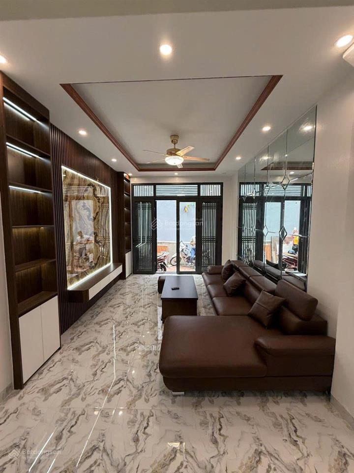 Siêu đẹp hoàng văn thái, 50m2x5t, 2 thoáng vĩnh viễn, gần mặt phố giá 9,35 tỷ (cam kết tin chuẩn)