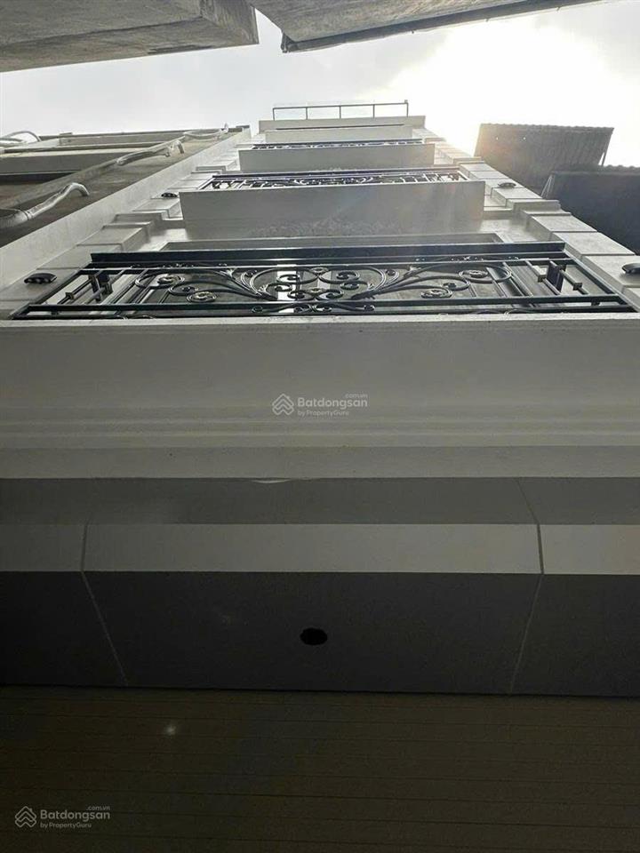 Hoa hậu vũ tông phan, 39m², lô góc 6 tầng thang máy, ngõ thông kd, ô tô 7 chỗ qua nhà giá 8,9 tỷ