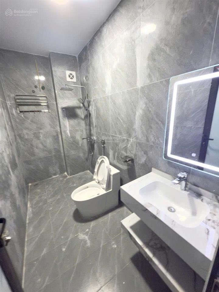 Nhà đẹp giá tốt vương thừa vũ, 40m2, lô góc 6 tầng thang máy, ngõ thông ô tô qua nhà, giá 9 tỷ