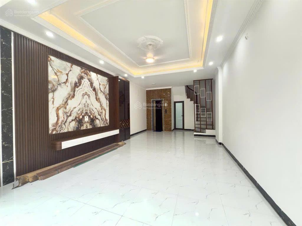 Nhà đẹp giá tốt vương thừa vũ, 40m2, lô góc 6 tầng thang máy, ngõ thông ô tô qua nhà, giá 9 tỷ
