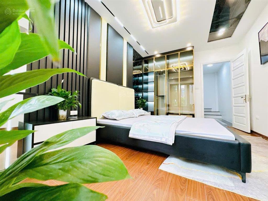 Giá tốt hoàng văn thái, 40m2x4t, ngõ thông ôtô tải qua, gần mặt phố giá 7,5 tỷ (thông tin chuẩn)
