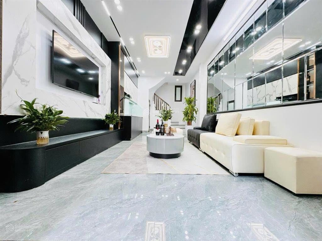 Giá tốt hoàng văn thái, 40m2x4t, ngõ thông ôtô tải qua, gần mặt phố giá 7,5 tỷ (thông tin chuẩn)