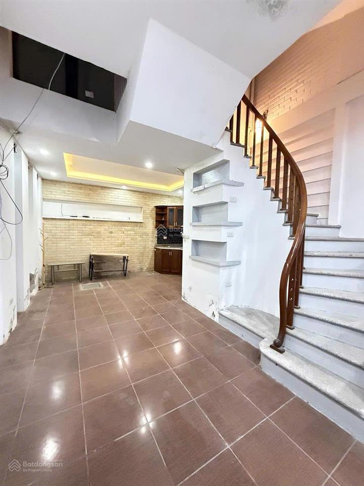Siêu rẻ hoàng đạo thành, 38m2x4t, ngõ thông, ôtô 7 chỗ qua giá 7,5 tỷ có tl (ck nhà thật giá chuẩn)