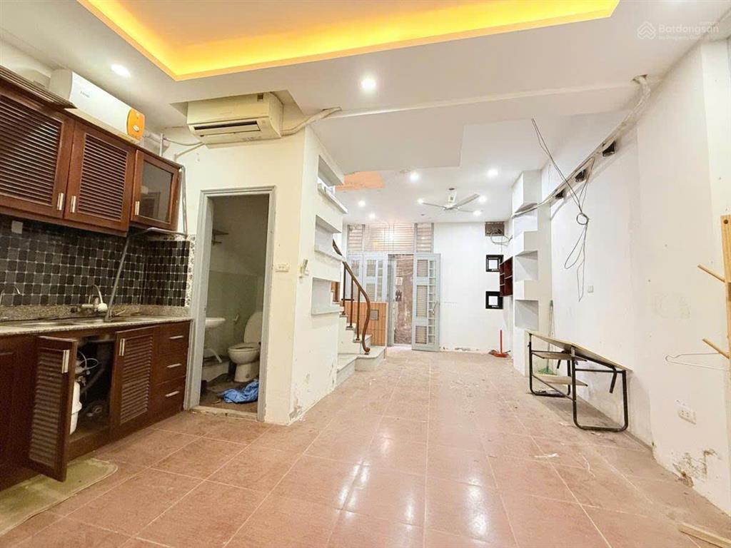 Siêu rẻ hoàng đạo thành, 38m2x4t, ngõ thông, ôtô 7 chỗ qua giá 7,5 tỷ có tl (ck nhà thật giá chuẩn)