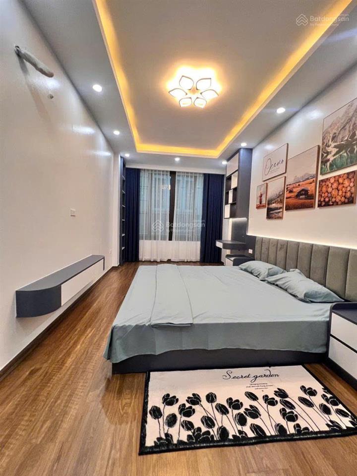 Hoàng văn thái, 44m2x4t, ô tô qua nhà, ngõ thông giá 6,8 tỷ (cam kết nhà thật giá chuẩn)