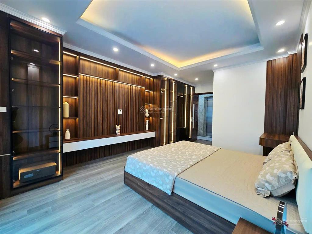 Hạ giá bán gấp! khương đình 40m2x4t, ngõ thông, ôtô qua nhà, gần phố, giá 7,5 tỷ có thương lượng