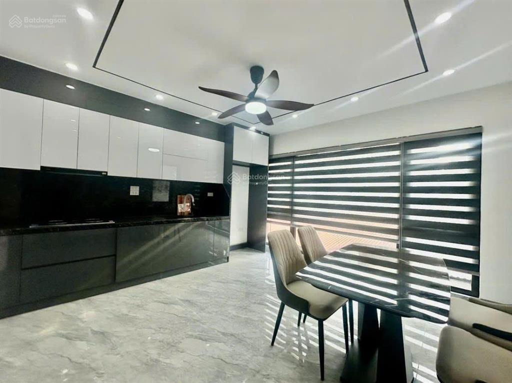 Siêu đẹp khương đình, 39m2, 6 tầng thang máy, lô góc 2 thoáng, ngõ thông ôtô tải qua giá 9 tỷ có tl