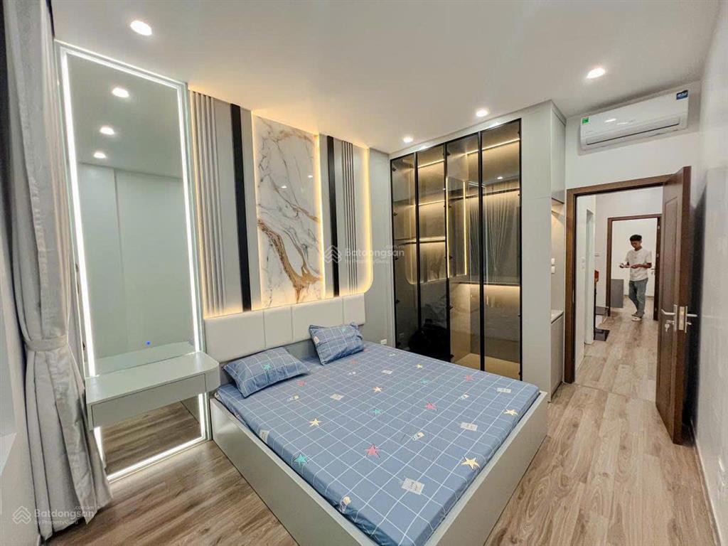 Nhà đẹp hoàng văn thái, 50m2x5t, 2 thoáng trước sau, gần phố, gần ngã tư sở giá 9,2 tỷ có tl