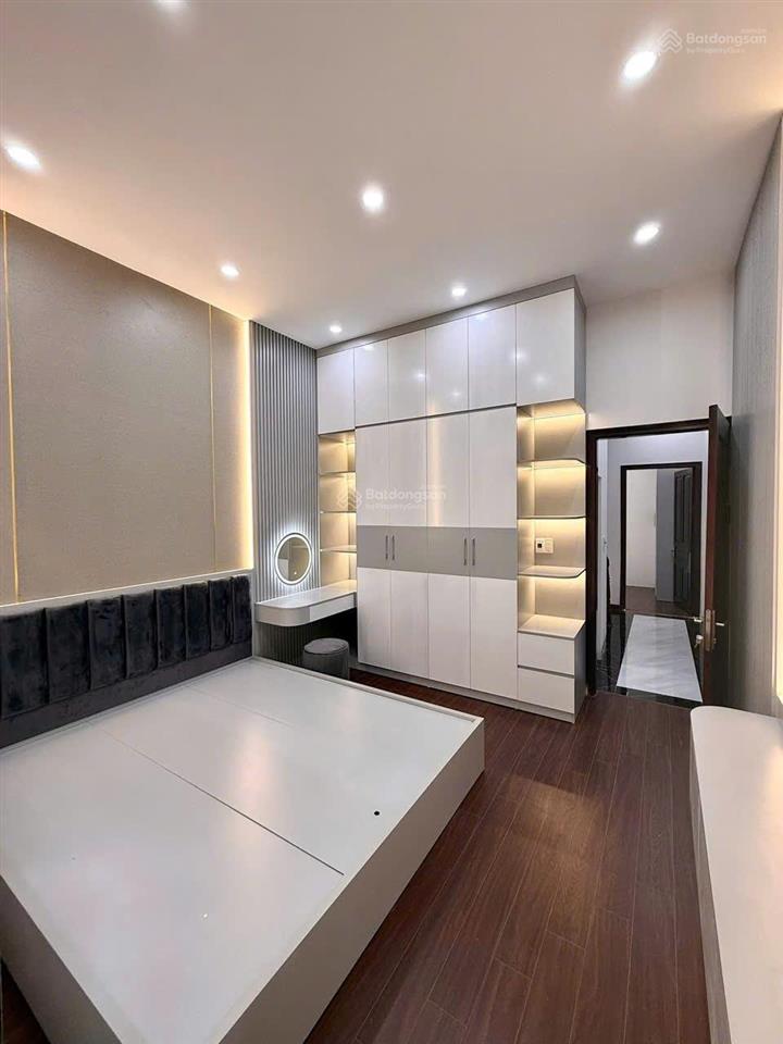 Nhà đẹp vương thừa vũ, 51m2x5t, 2 thoáng vĩnh viễn, gần phố, gần ngã tư sở, giá 9,1 tỷ có tl