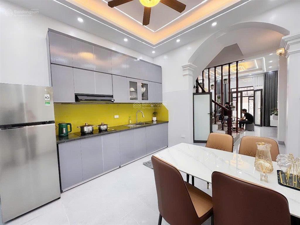Nhà đẹp nguyễn ngọc nại, 49m2x5t, ngõ rộng, 2 thoáng vĩnh viễn, gần phố, gần ngã tư sở giá 9,1