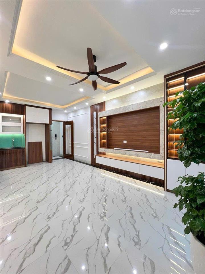 Siêu đẹp vũ tông phan, 39m2, 6 tầng thang máy, lô góc 2 thoáng, ngõ thông ô tô qua nhà, giá 8,8 tỷ