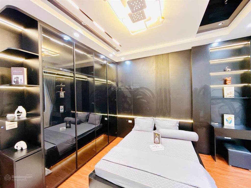 Nhà đẹp giá rẻ vương thừa vũ, 50m2x5t, ngõ rộng gần phố, 2 thoáng vĩnh viễn giá 9,25 tỷ có tl