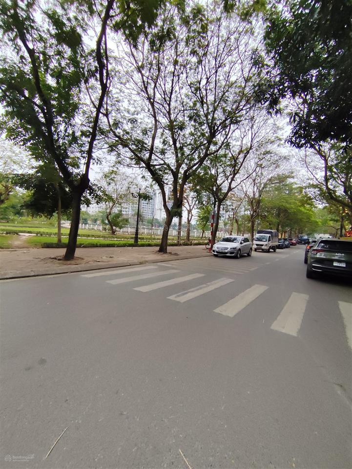 Bán nhà biệt thự sài đồng, long biên, gara, thang máy, 180m², 4tầng, mt 12,3m, giá 51,5 tỷ