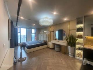 Bán đảo linh đàm  hoàngmai  40 m2 6t thang máyô tô đỗ cửa, ban công view hồ chill chill