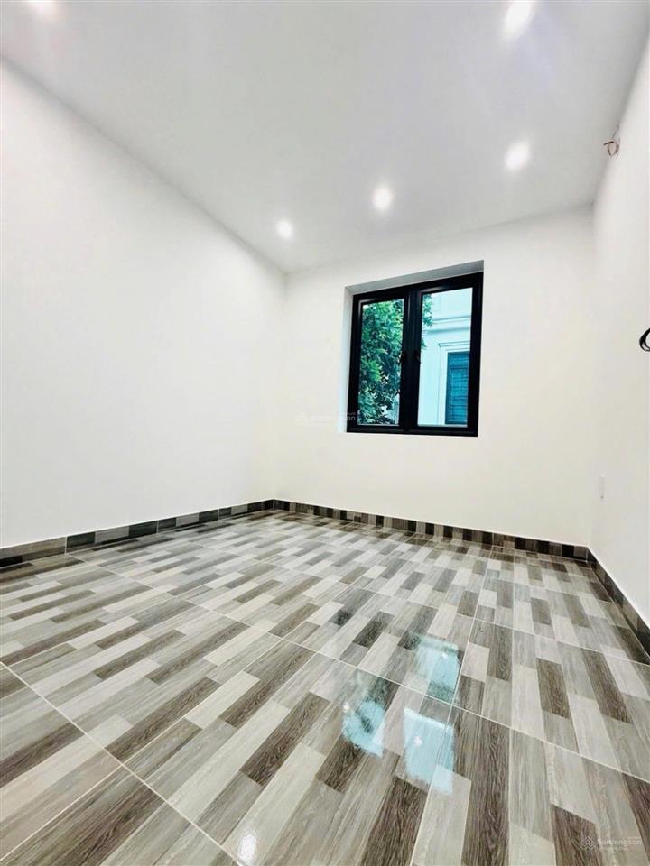 Trần phú  hà đông 36m2  4t  7,5 tỷ
ngõ xe máy quay đầu  gần ô tô  gần trường học