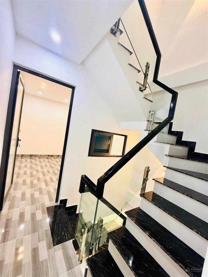 Trần phú  hà đông 36m2  4t  7,5 tỷ
ngõ xe máy quay đầu  gần ô tô  gần trường học