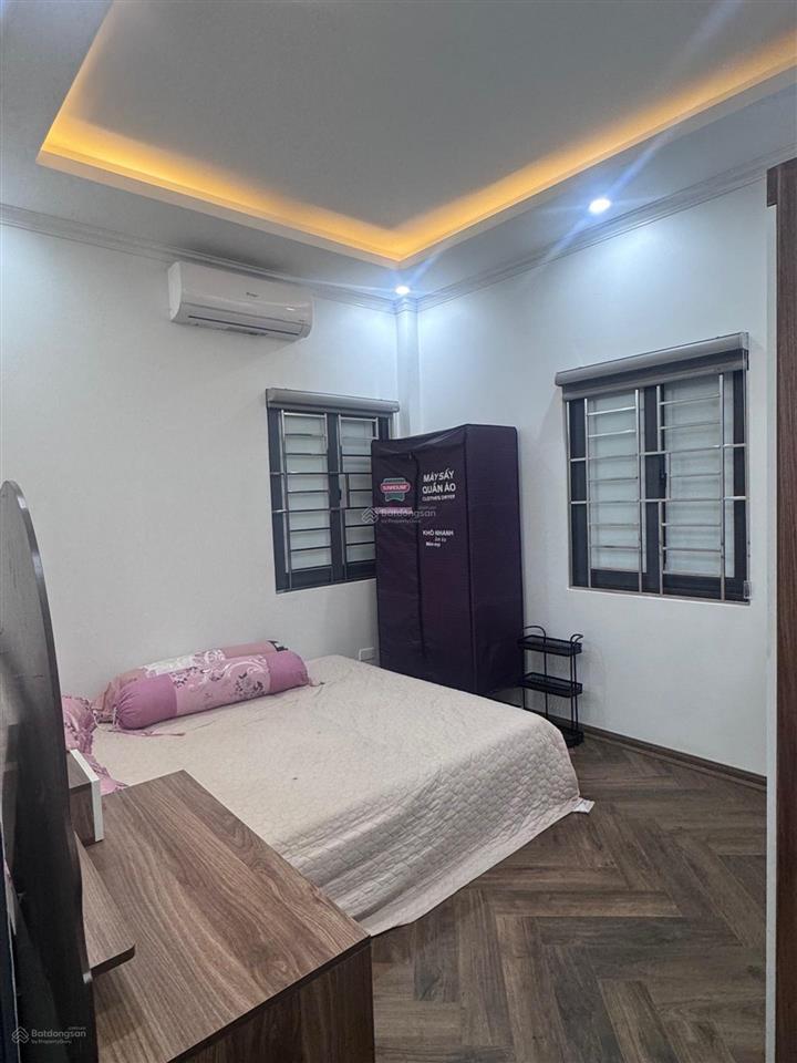Vạn phúc  hà đông 35m  4t  8,5 tỷ trung tâm phố lụa, nhà đẹp ở ngay full nội thất, sổ hoa hậu