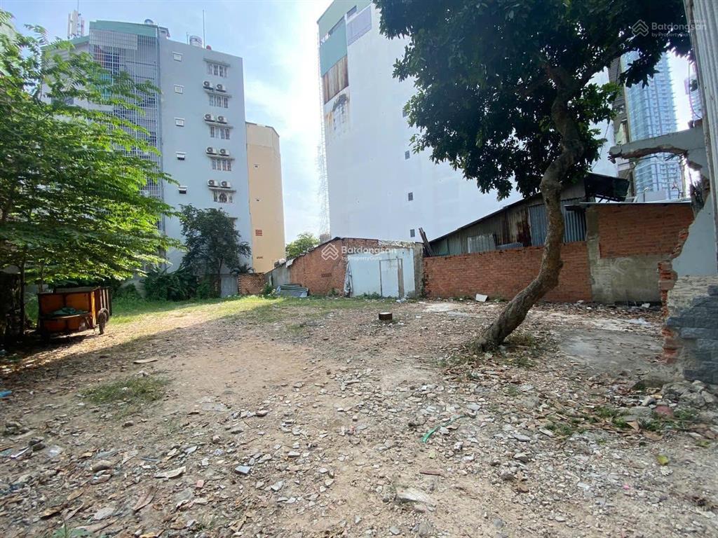 35 tỷ  hẻm ô tô  58 triệu/m2  thông phan văn trị  20x30m/600m2  tiện xây mới/làm chdv