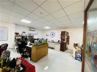 Cho thuê 2 phòng 45 m2 + 75 m2 = 120m2 trống suốt, có thể thông phòng ngay sân bay tân sơn nhất