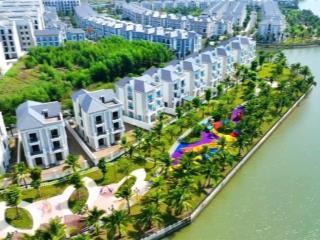 Bán độc bản v3123 mặt sông, diện tích 390m2 giá 72 tỷ, vị trí siêu đẹp tại manhattan glory